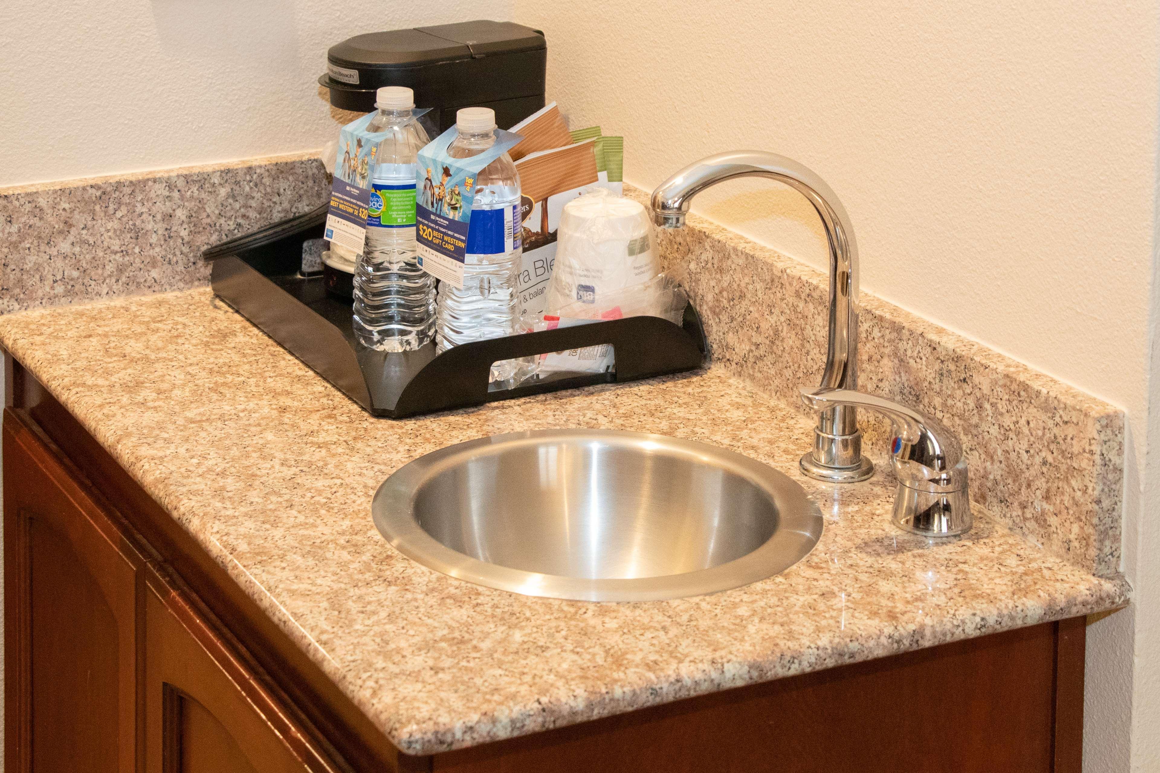 Best Western I-5 Inn & Suites Lodi Luaran gambar
